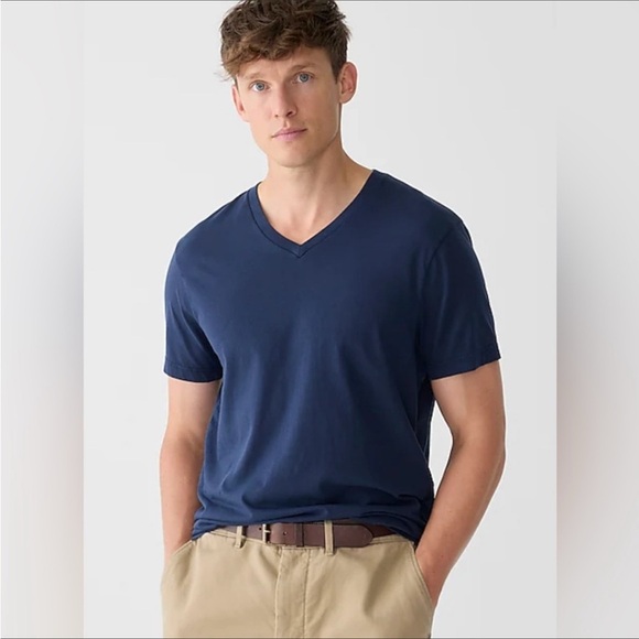 J. Crew Mercantile Broken-in Short Sleeve Dark Green V-Neck T-Shirt Size Medium. - Picture 9 of 10